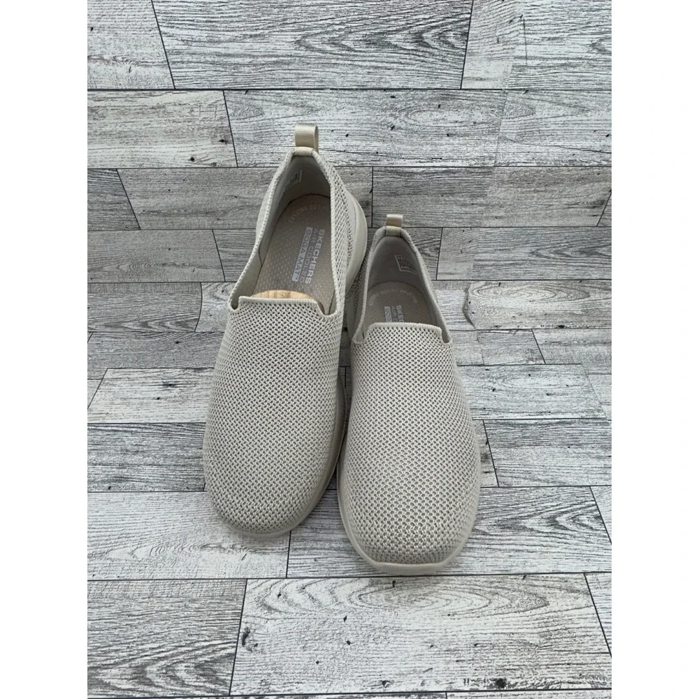 Skechers Go Walk Joy Women Sz 7 Taupe Mesh Slip On Walking Shoes 124187 TPE